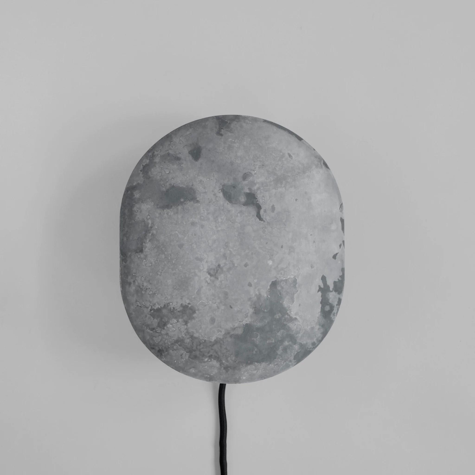 101 Clam Wall Lamp Oxidized
