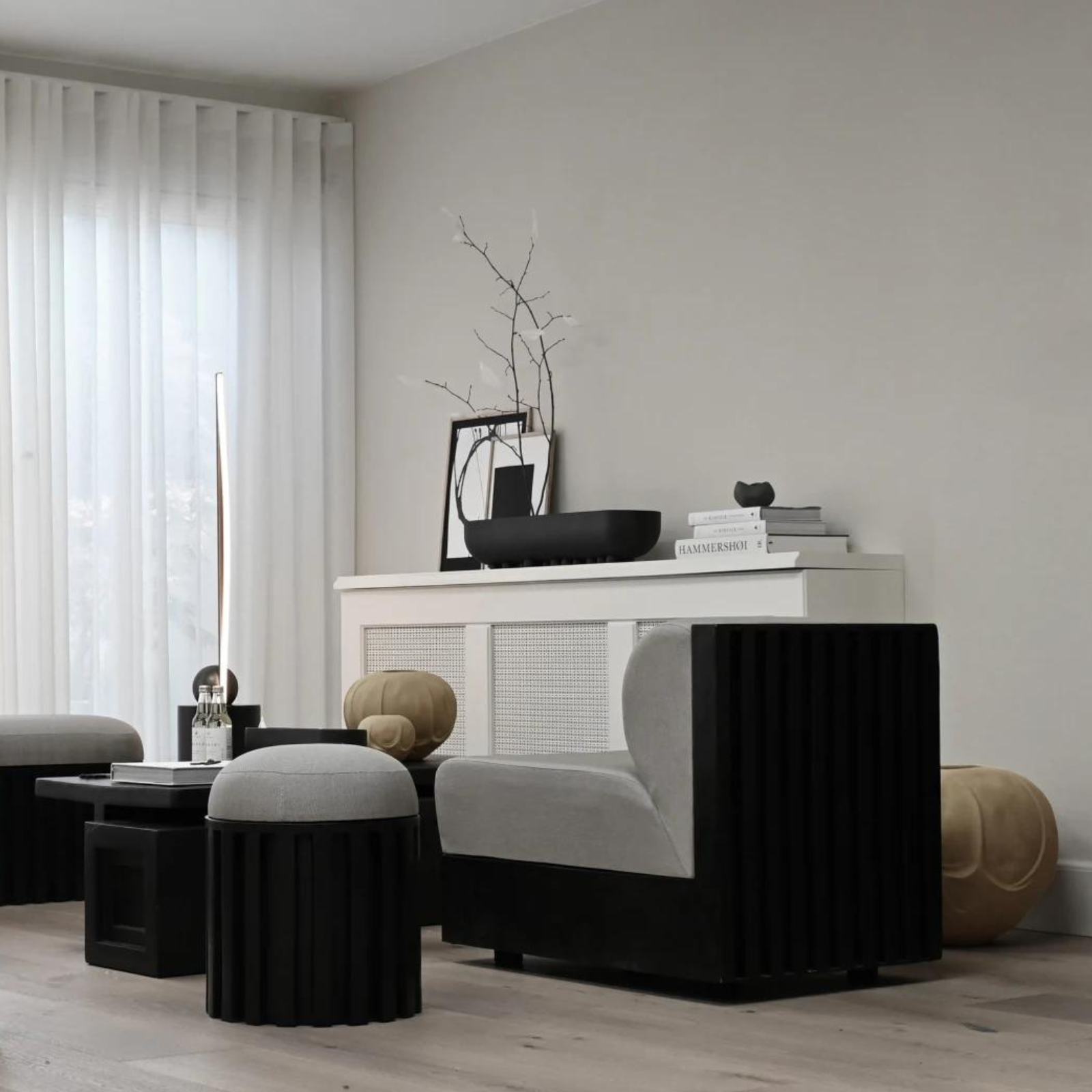 Tribu Taupe | Lounge Chair