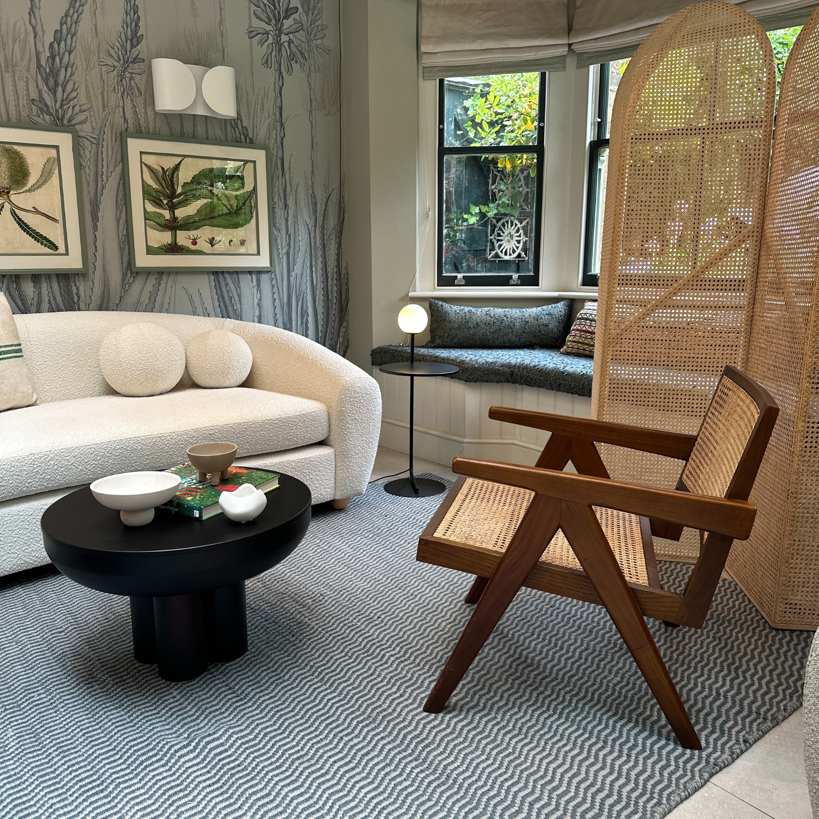 Easy | Lounge Chair (Warehouse Sale)