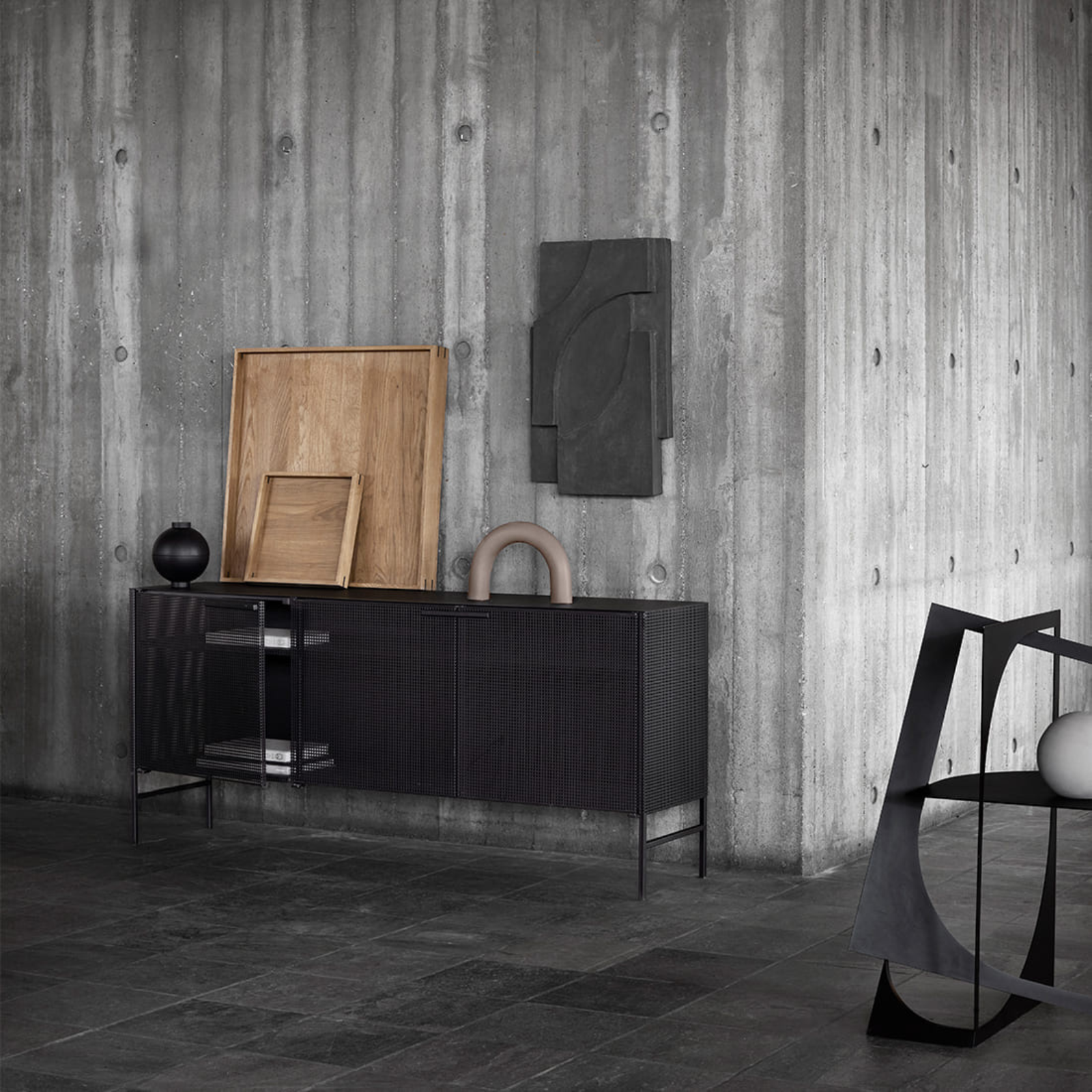 Serif Relief | Sculpt Art (Warehouse Sale)