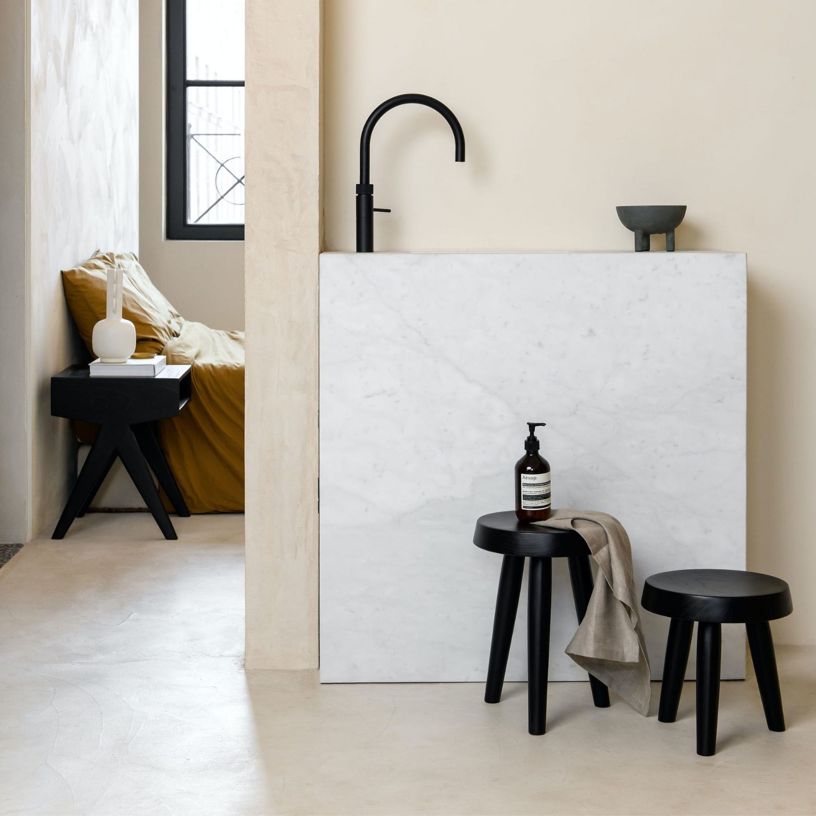 Charles | Stool - Charcoal Black (Warehouse Sale)