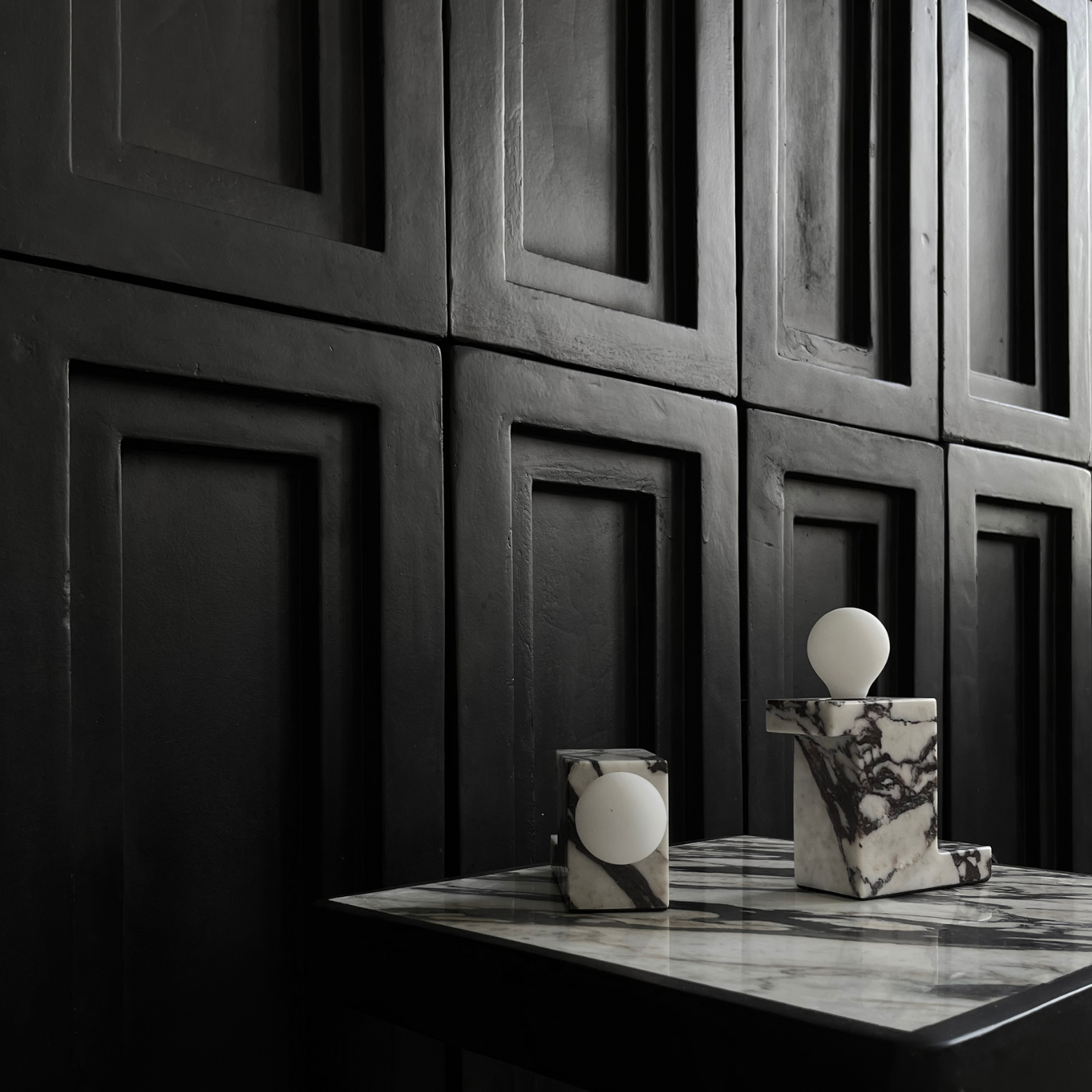 Arc Calacatta | Console