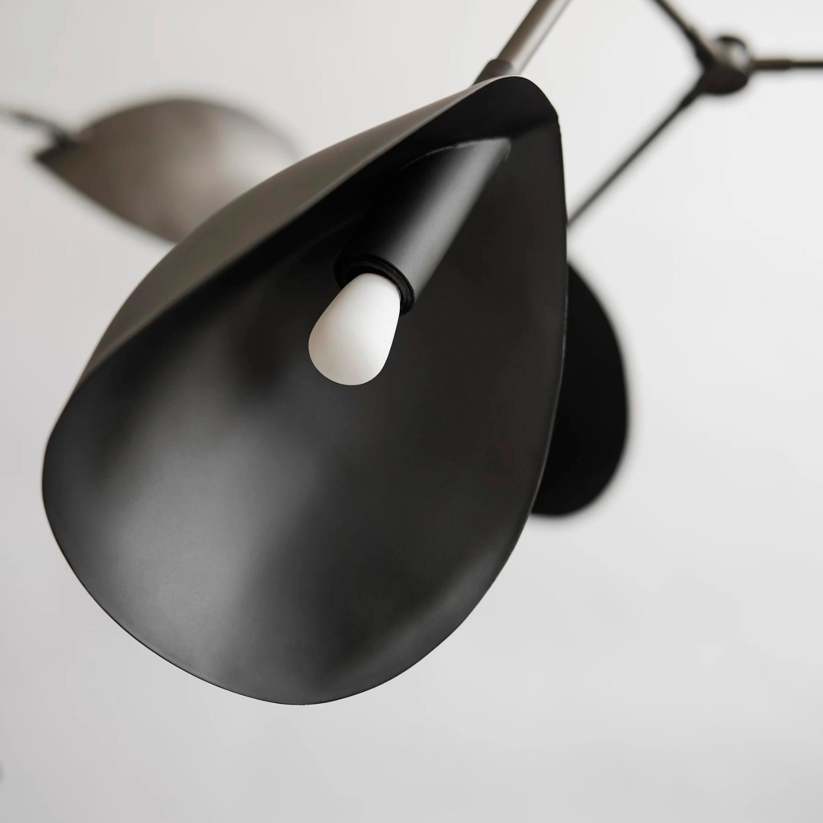 Matt Porcelain - E14 - V240 | Light Bulb