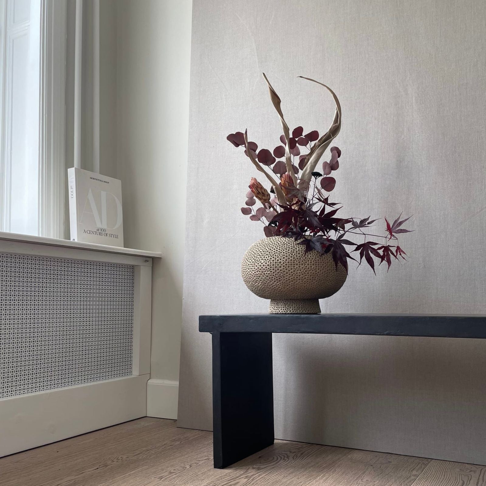 Kabin Vase, Shisen - Sand (Warehouse Sale)