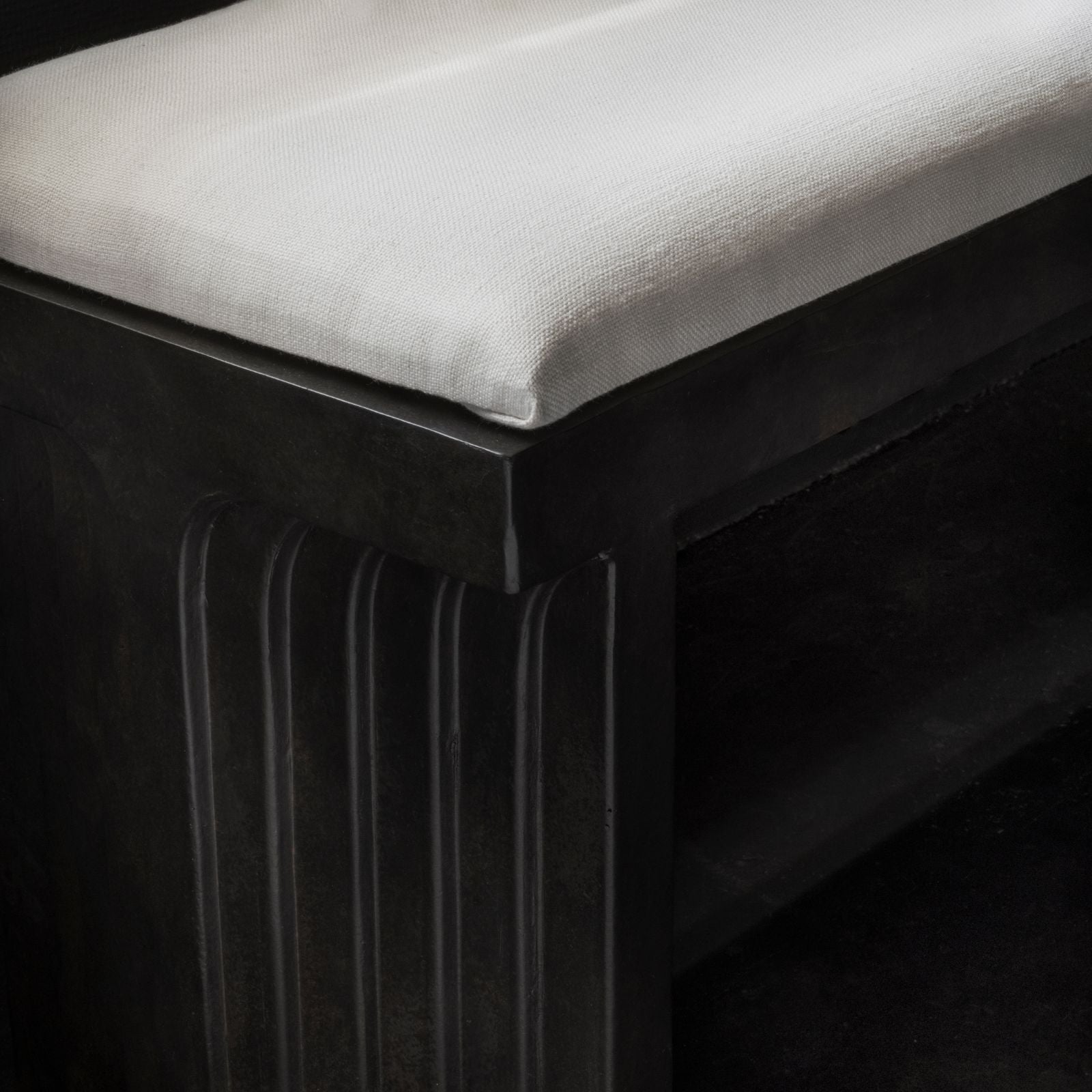 Arc Bench Linen | Cushion
