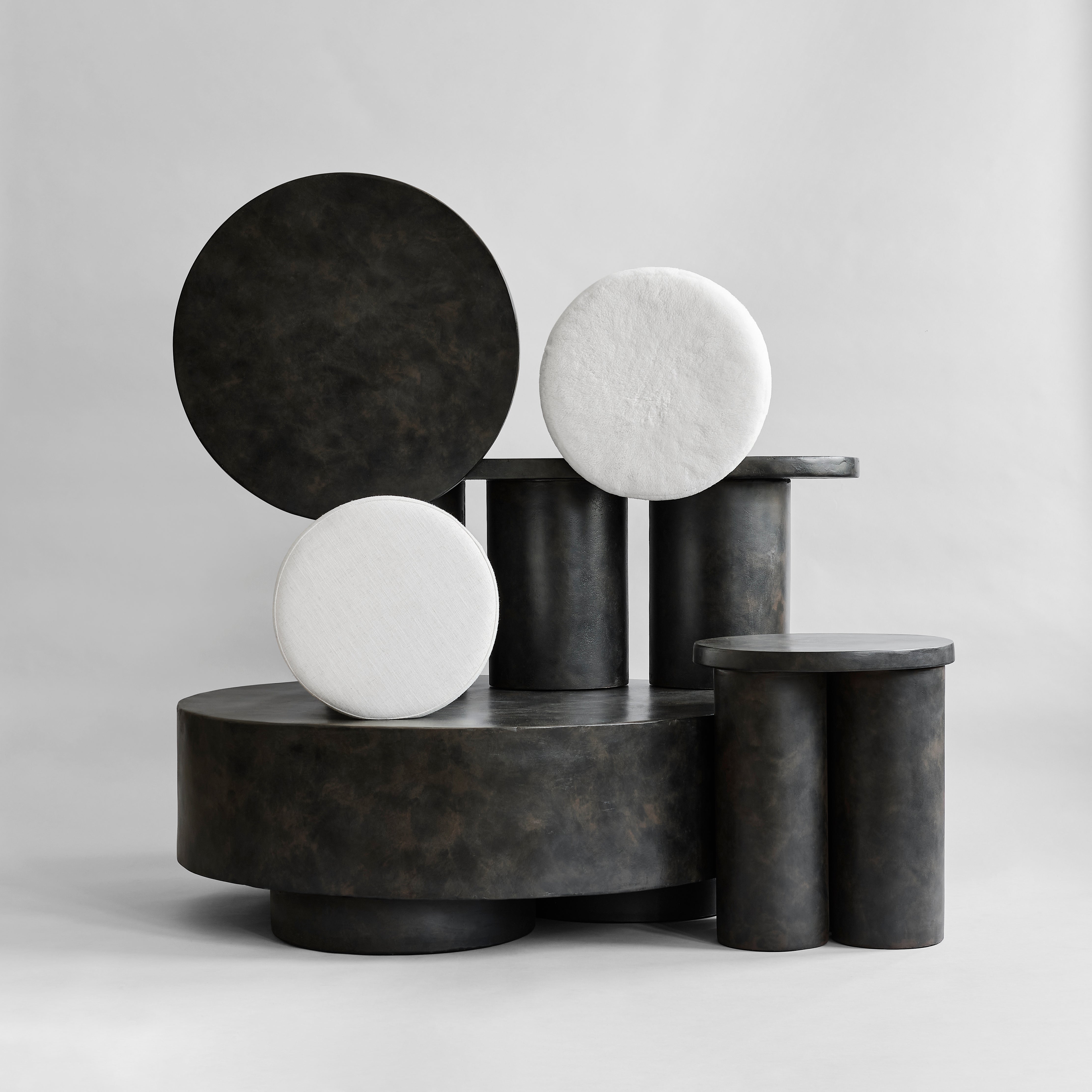 Big Foot Side Table Low | Coffee