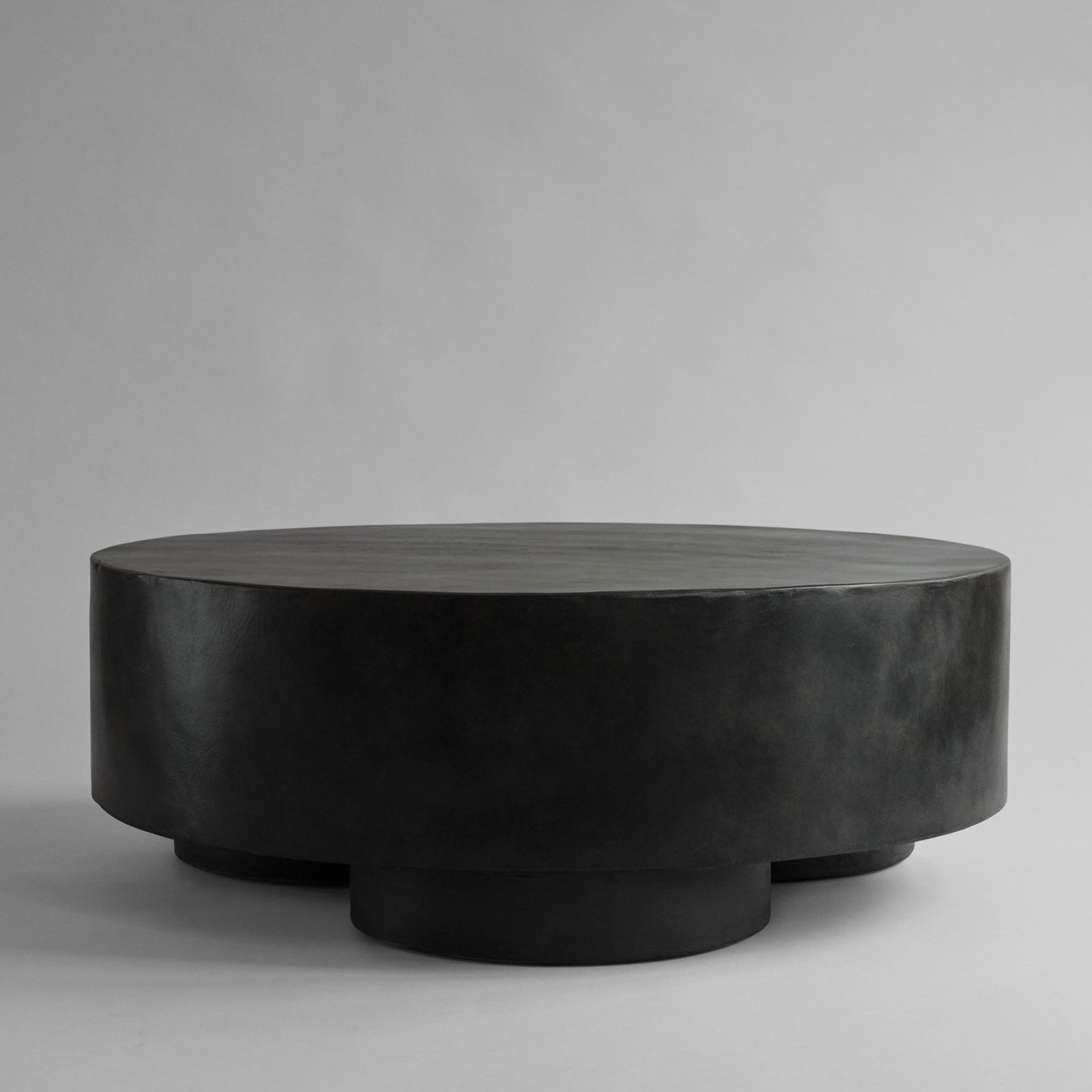 Big foot | Coffee table