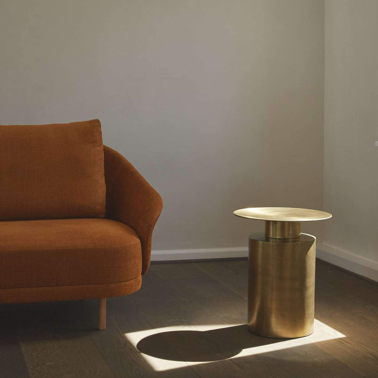 Pillar Table - Brass