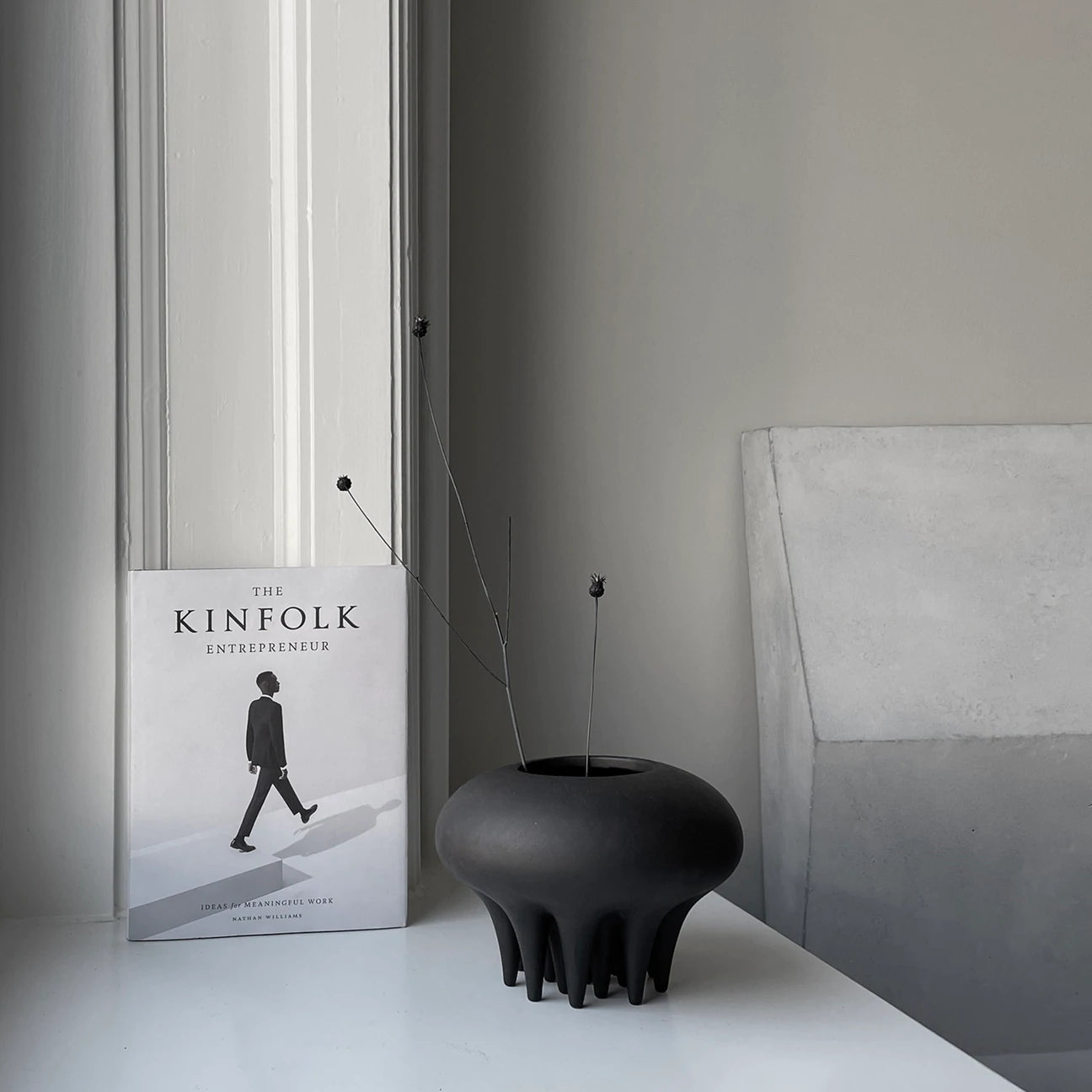 Medusa Vase | Coffee