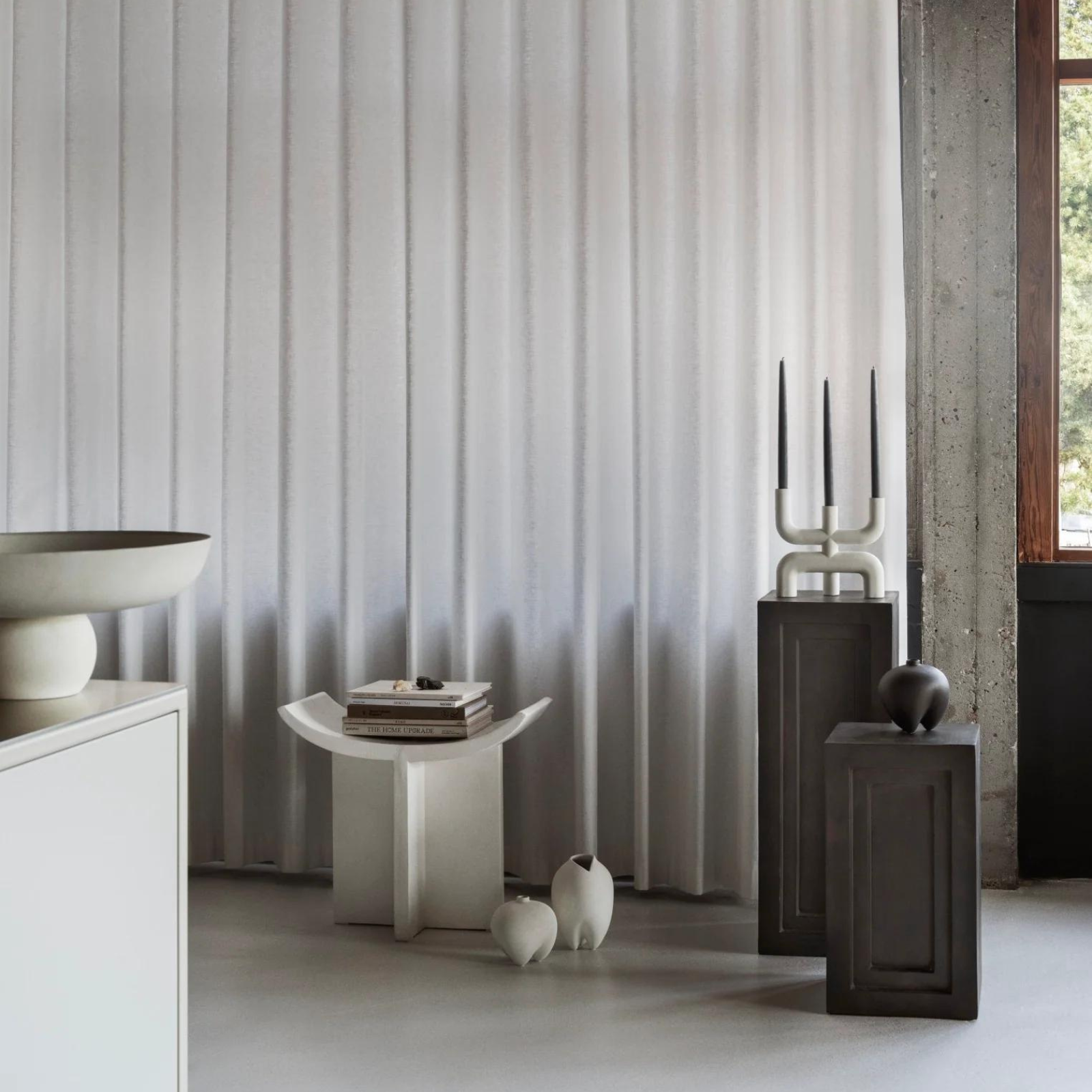 101 Cobra Candle Holder