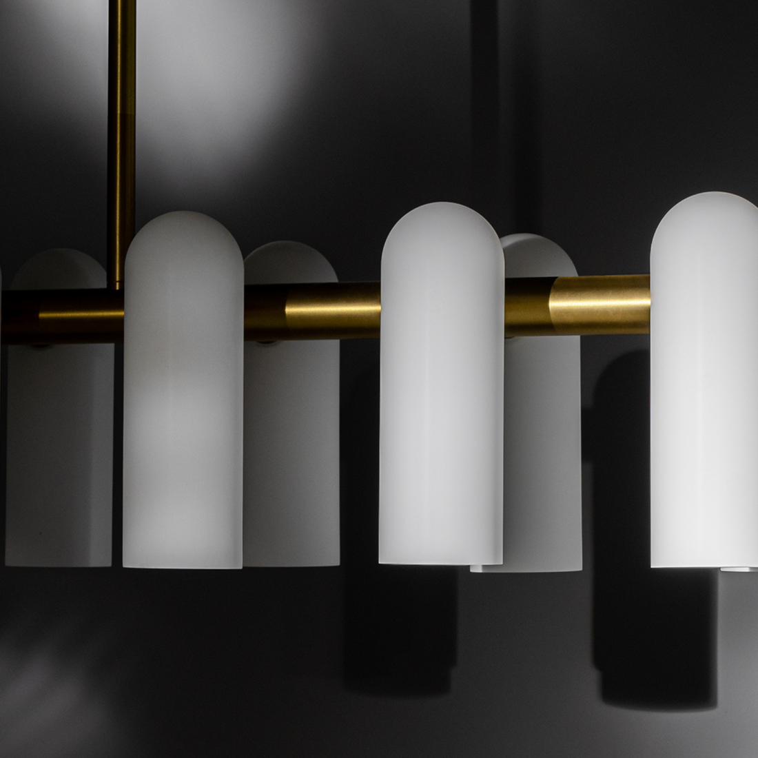 Odyssey Linear MD | Chandelier