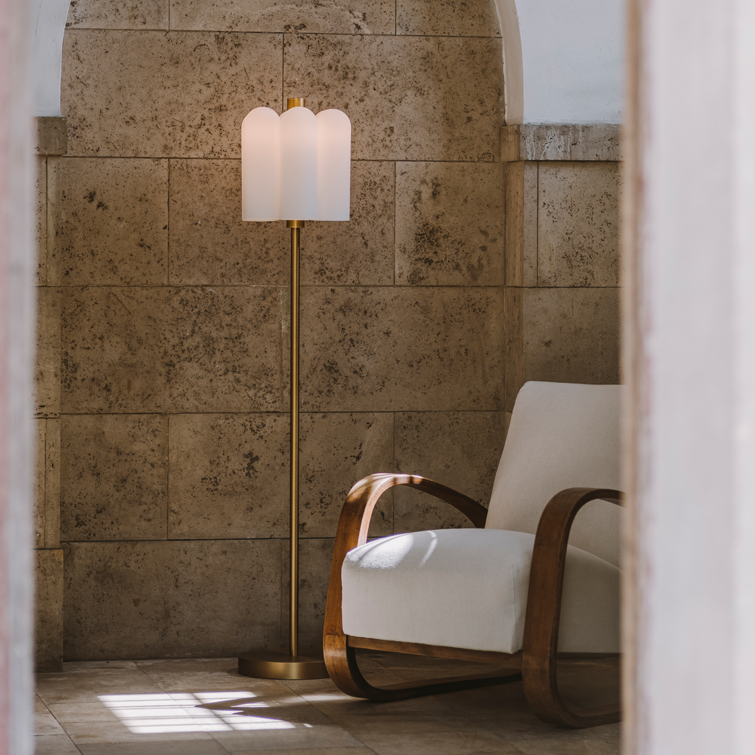 Odyssey 6 | Floor Lamp