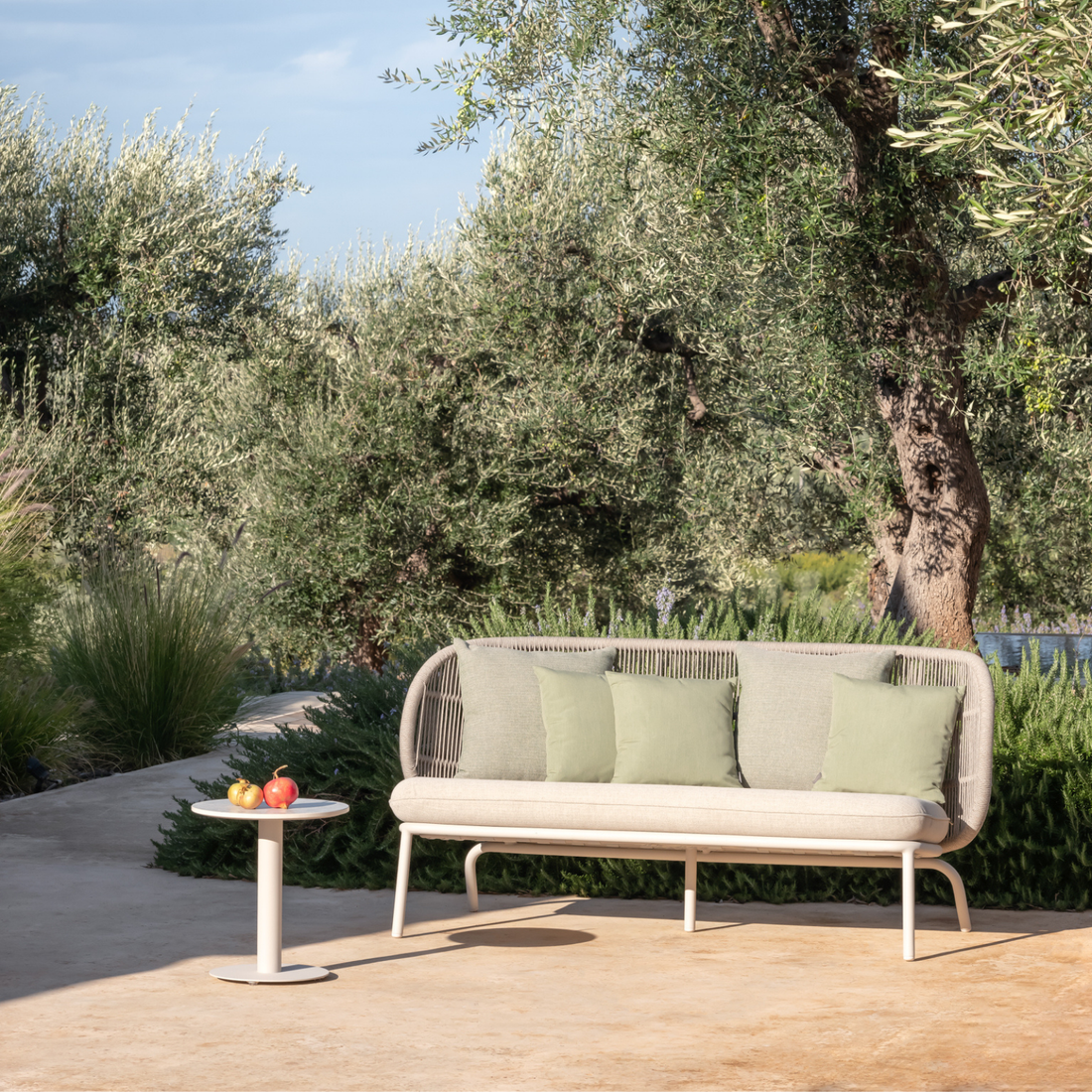 Kodo | Outdoor Round Side Table