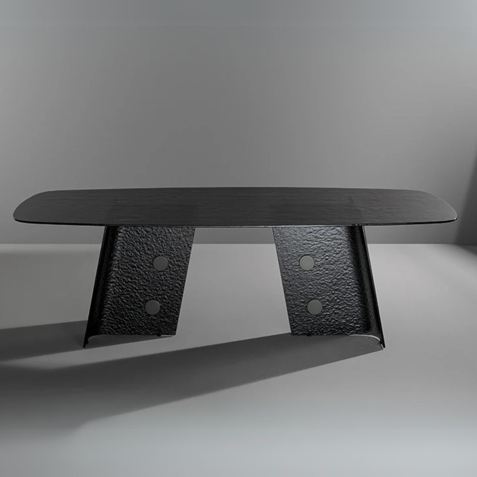 Boton | Dining Table