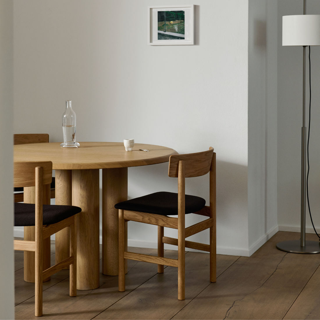 Islets | Dining Table