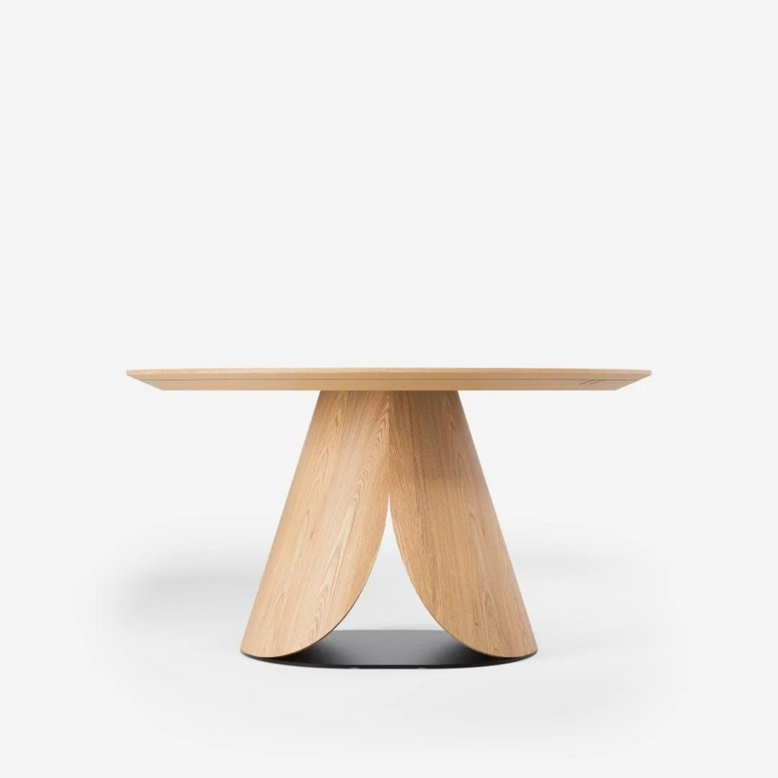 Kappa | Dining Table