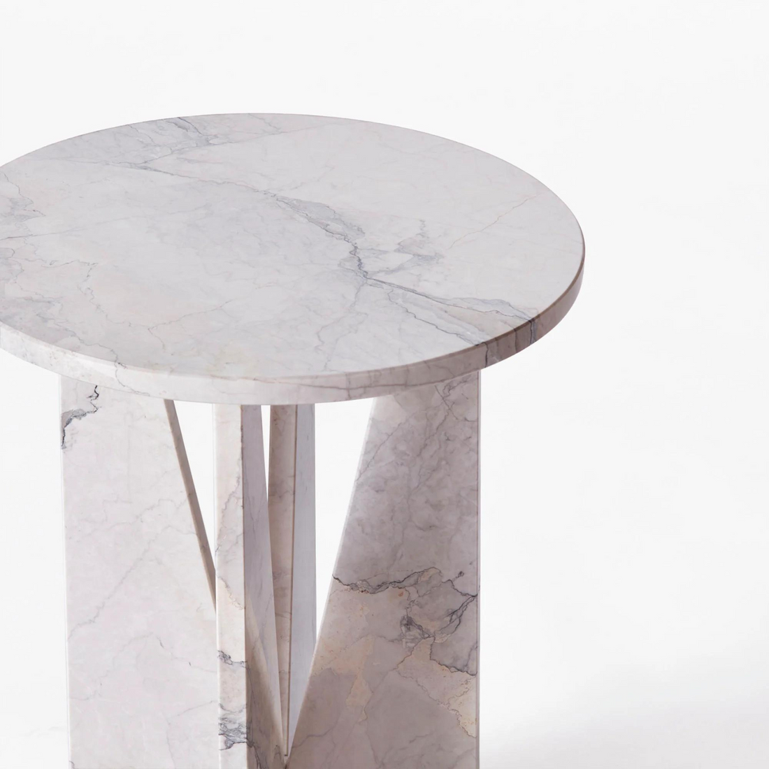 V | Side Table Marble