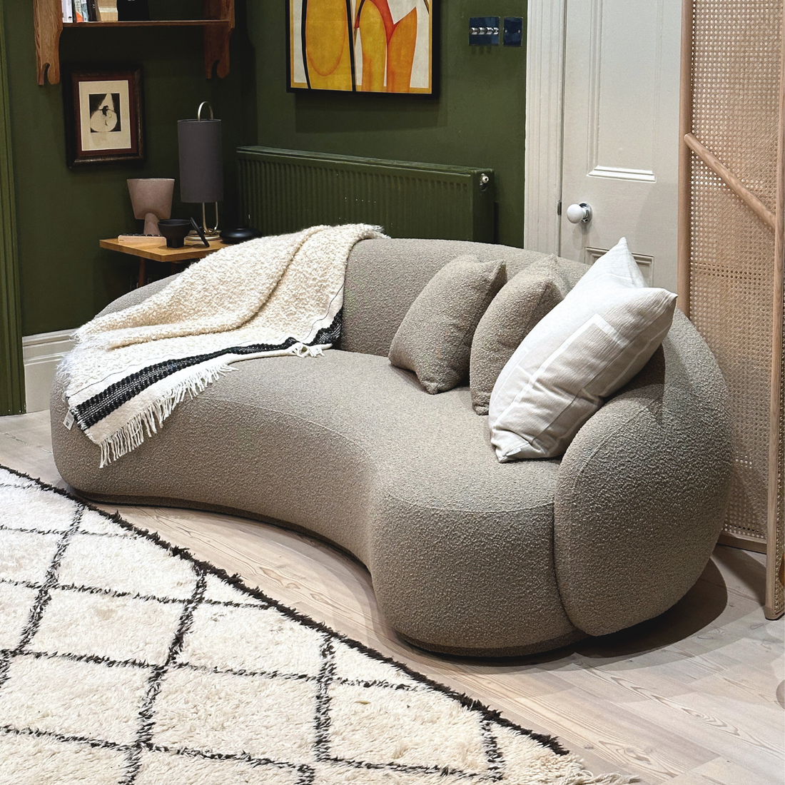 Moresco | Curved Sofa