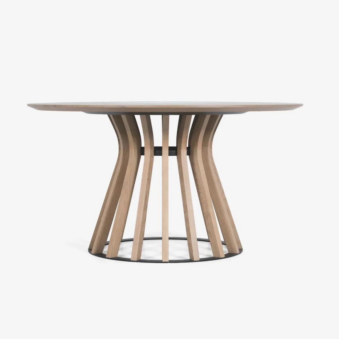 Cludo | Dining Table