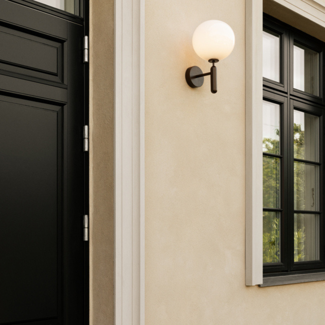 Miira Optic Bronze | Outdoor Wall Light