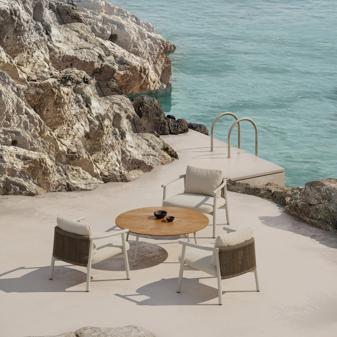 Balm | Outdoor Low Armchair