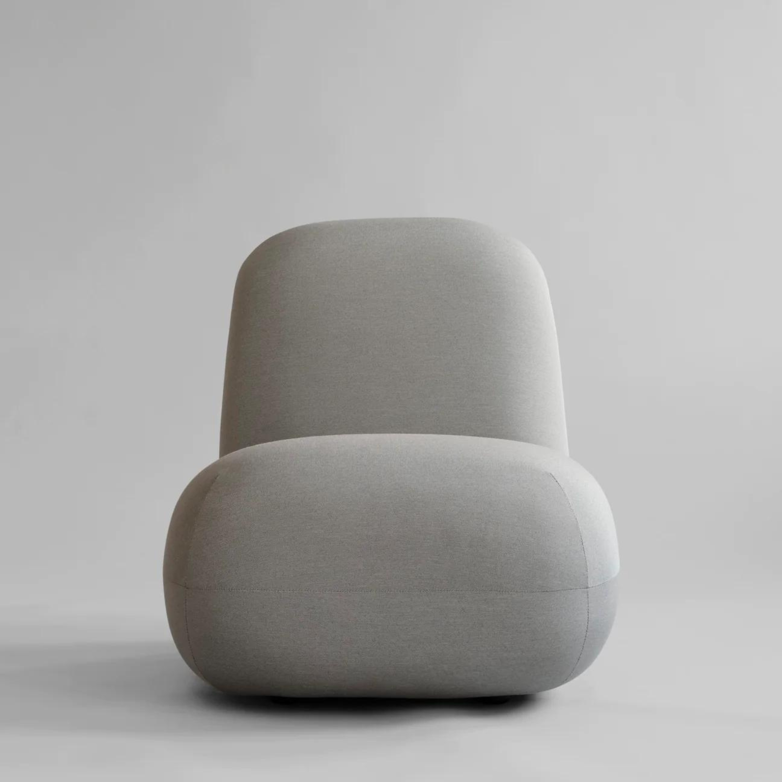 Toe Flat | Taupe Chair