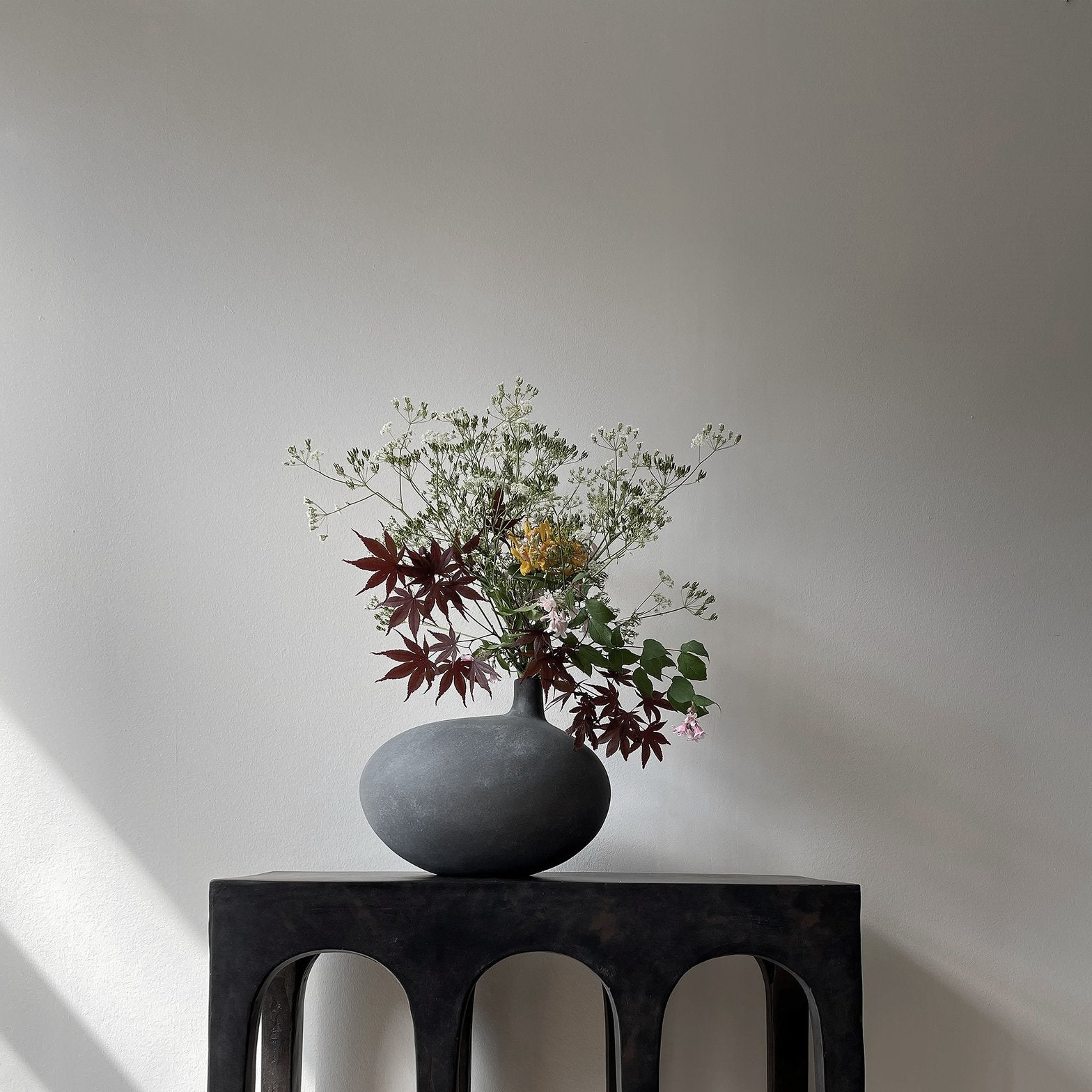 Submarine Vase | Small - Dark grey